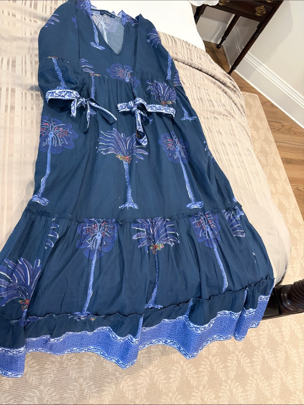 La Plage Navy Blue Floral Palm-Print V-Neck Long Sleeve Dress